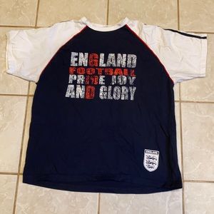 England t-shirt size L in good condition